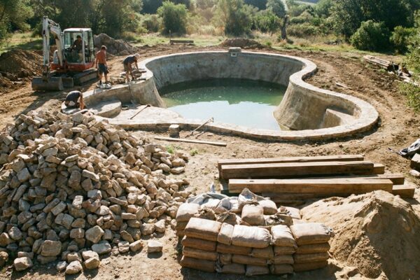 impact-environnemental-construction-piscine-2025.png