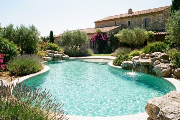 piscine-lagon-occitanie-2025.png