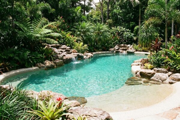 piscine-lagon-beton-pierre-2025.png